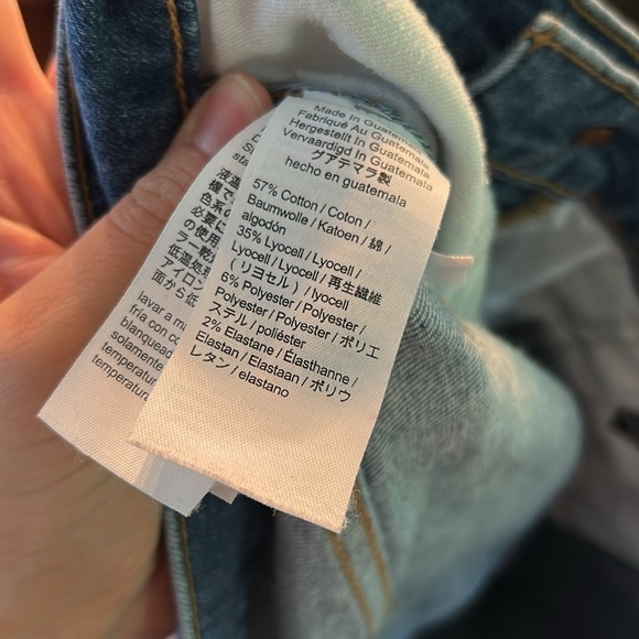 Madewell 10” High Rise Skinny Jeans in Dewitt Wash - Picture 8 of 11